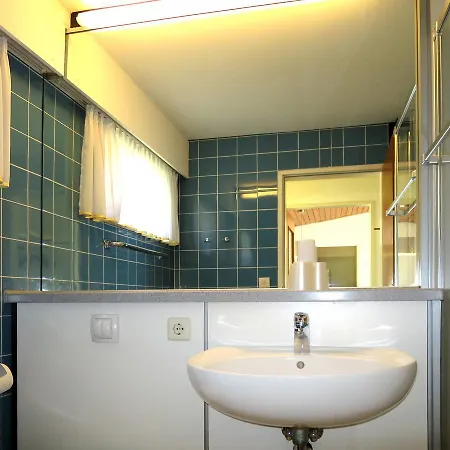 Bungalow 2-zimmer 100s *