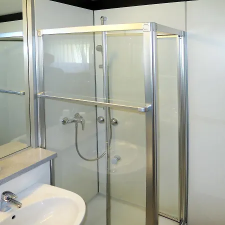 Bungalow 2-zimmer 100s *
